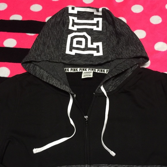 SOLD 🎀 VS PINK Full Zip Hoodie - Picture 2 of 4